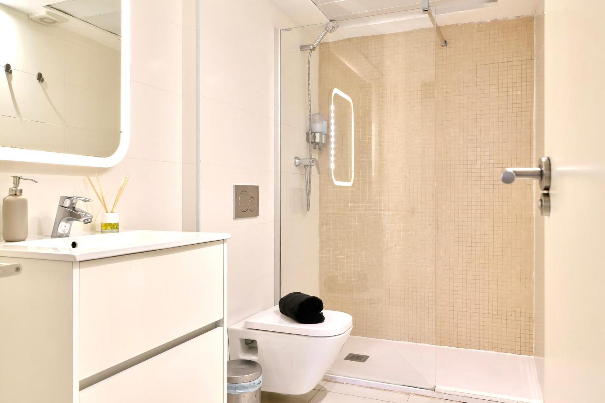 Apartamento De Diseno En La Plaza Del Carmen F1 Валенсия Экстерьер фото