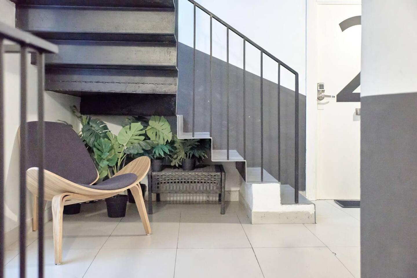 Apartamento De Diseno En La Plaza Del Carmen F1 Валенсия Экстерьер фото