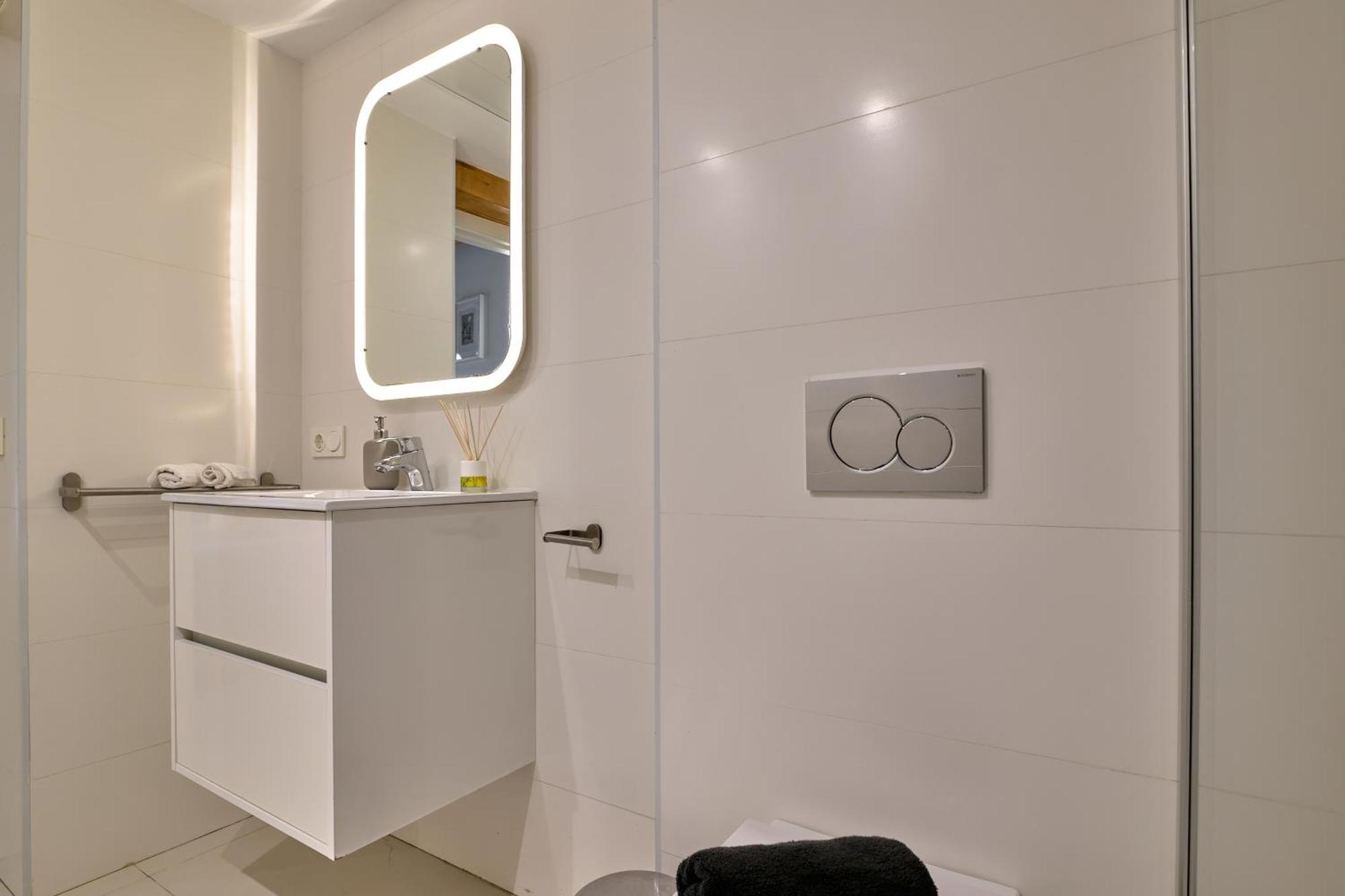 Apartamento De Diseno En La Plaza Del Carmen F1 Валенсия Экстерьер фото