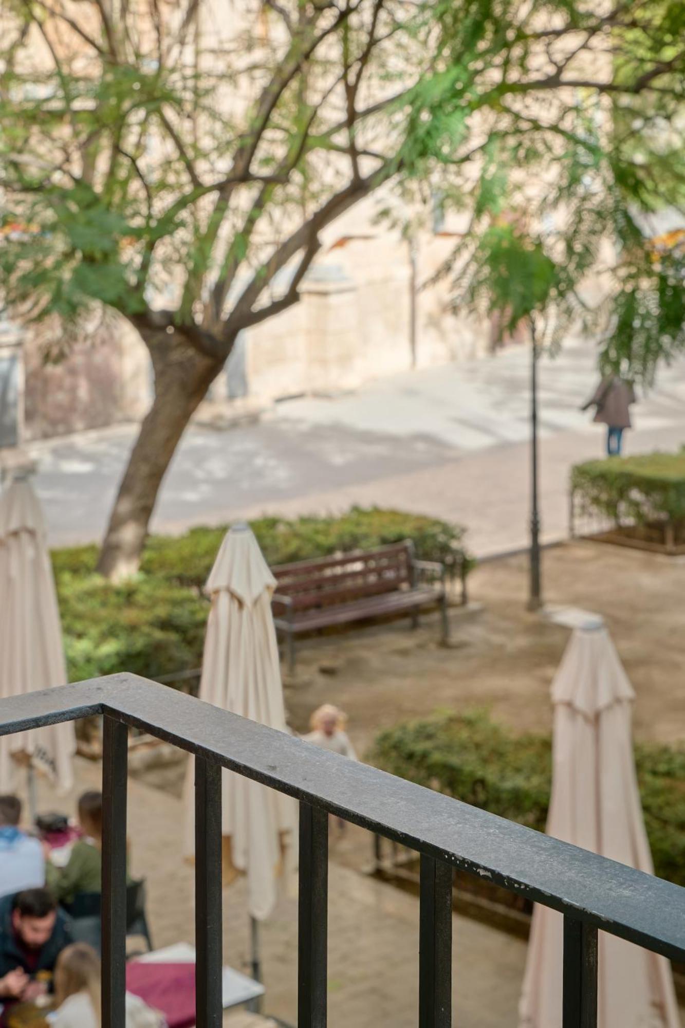 Apartamento De Diseno En La Plaza Del Carmen F1 Валенсия Экстерьер фото